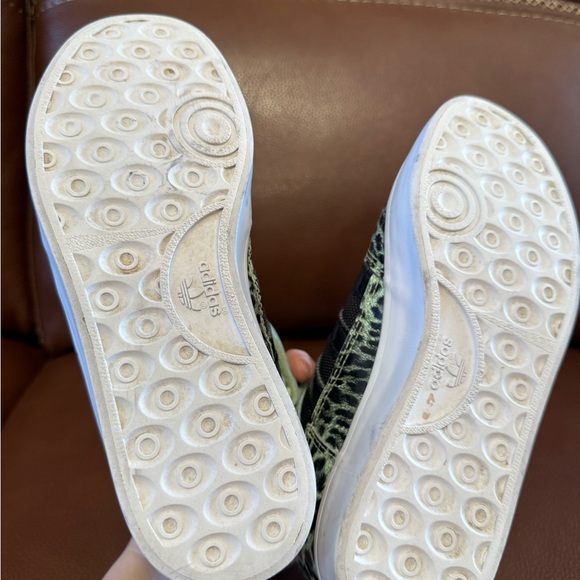 Sneakers Adidas. - Picture 5 of 8